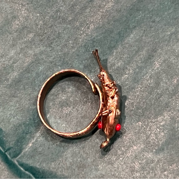 VINTAGE MOVING TIN PLATES ARTICULATED FISH FISHING ring - Picture 5 of 5